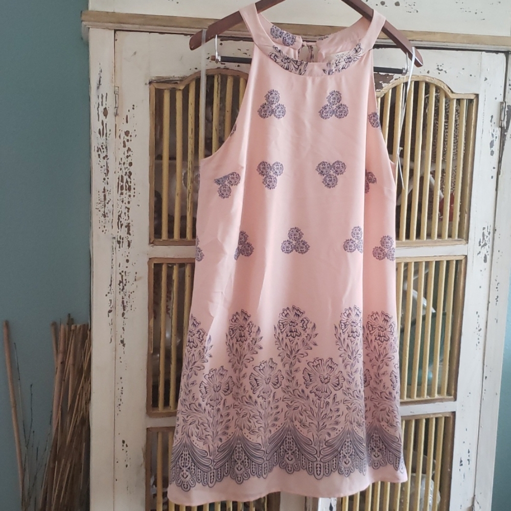 NWT SUNDRESS IN PEACH AND NAVY med & large